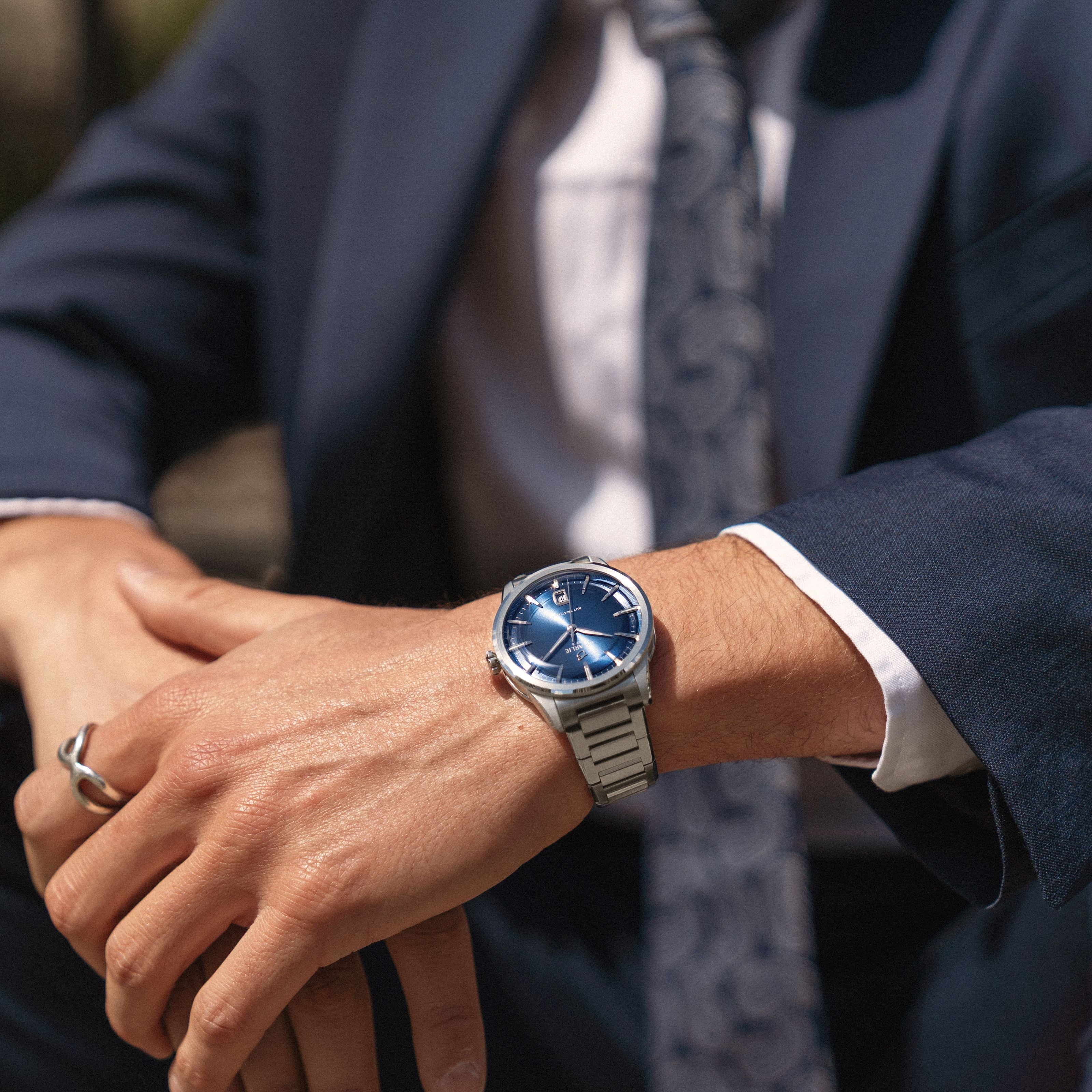 Pourquoi offrir une montre à un homme ? Voici les différentes siginifications.