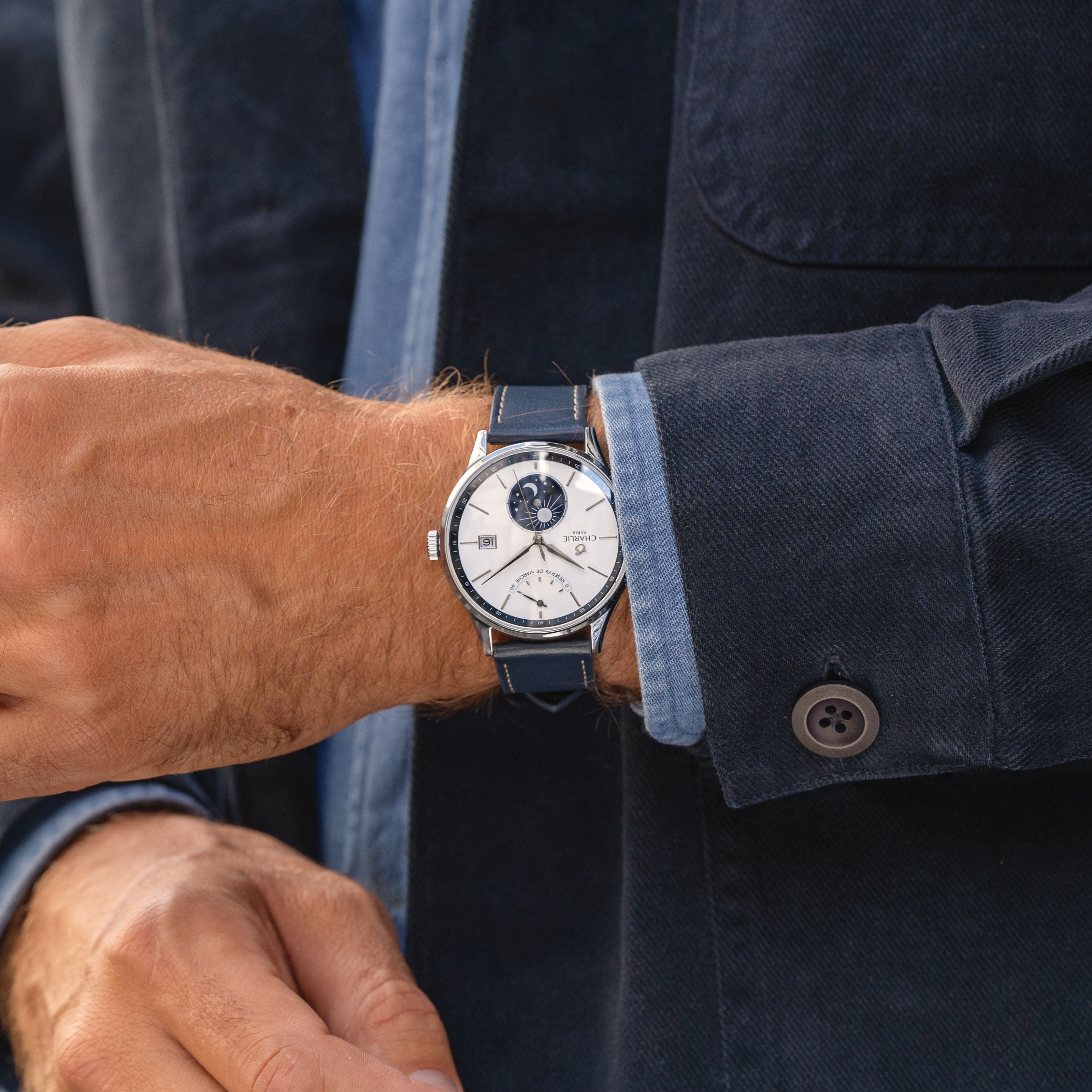 INITIAL - TAG/NACHT - Panda