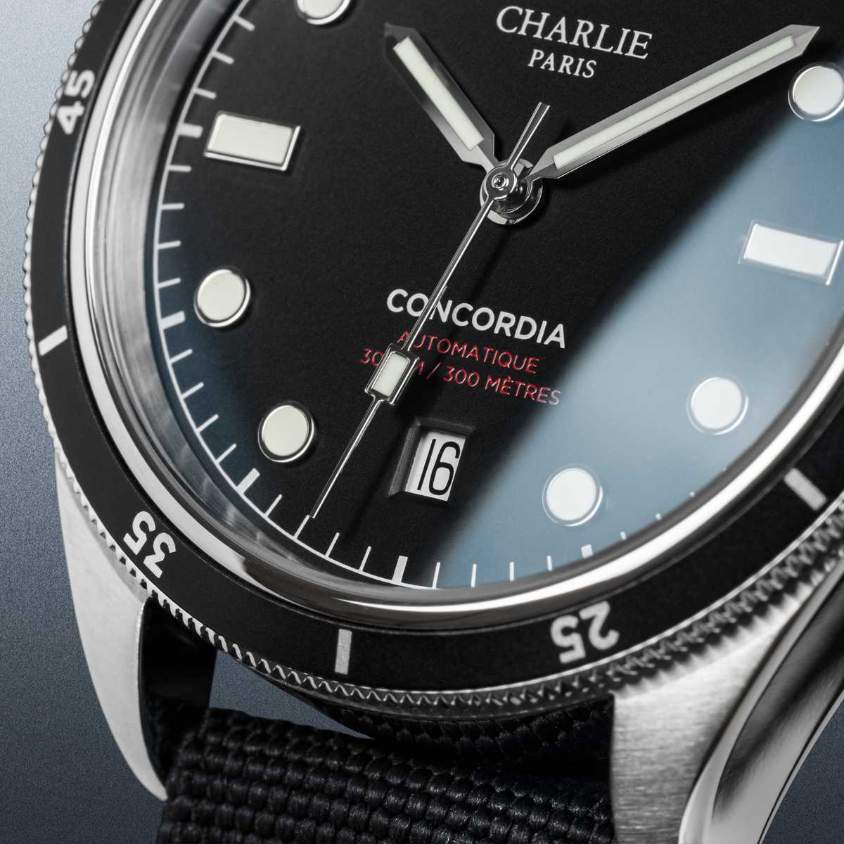 Concordia - Automatique - Noir - Charlie Paris